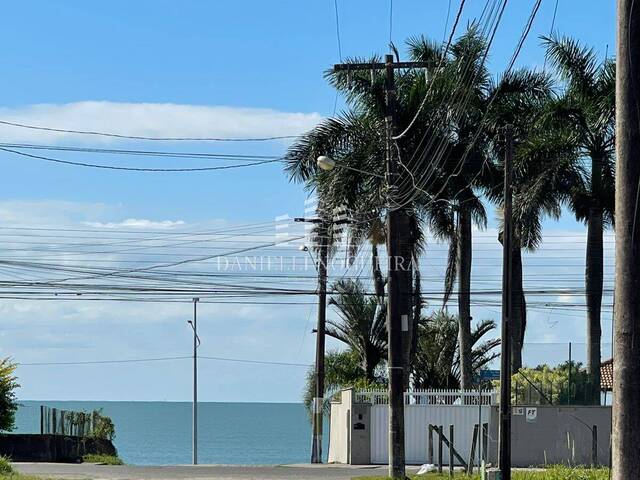#2 - Apartamento para Venda em Balneário Piçarras - SC